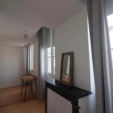 Apartment La Maison De Tanesse Bordeaux
